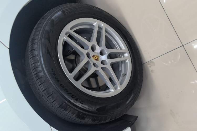 Used Porsche Macan 2021 Macan 2.0T
