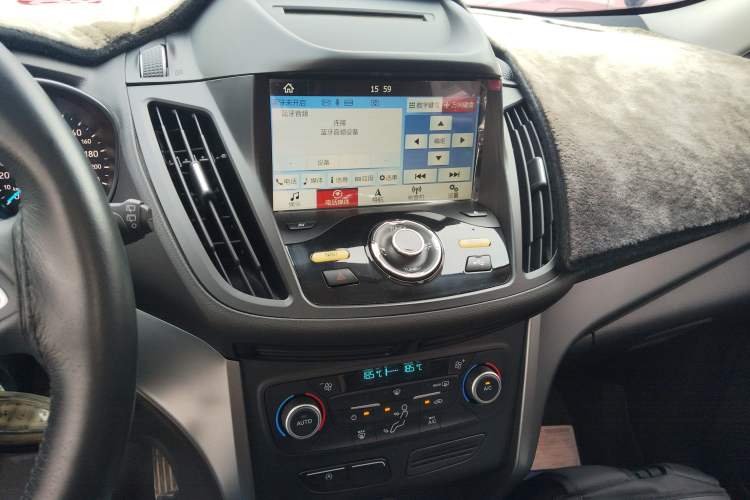 Used Ford Kuga 2017 EcoBoost 180 Two-Wheel-Drive Tiger Leap Model
