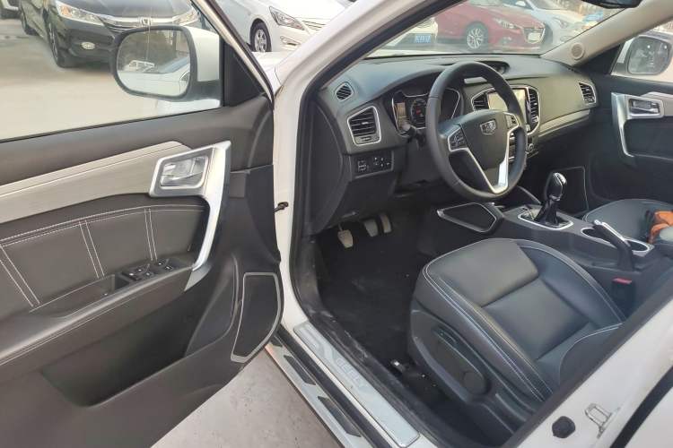 Used Geely Auto Vision X6 2016 1.8L Manual Luxury Edition