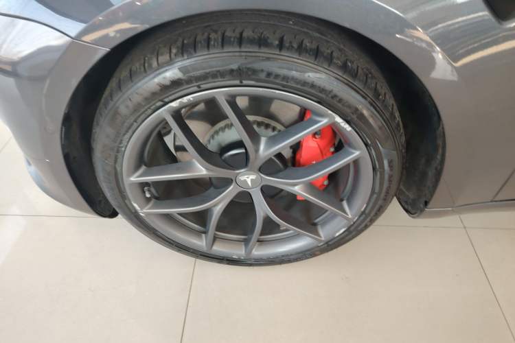 Used Tesla Model 3 2021 Revised Version II – Performance High-Performance All-Wheel-Drive Edition
