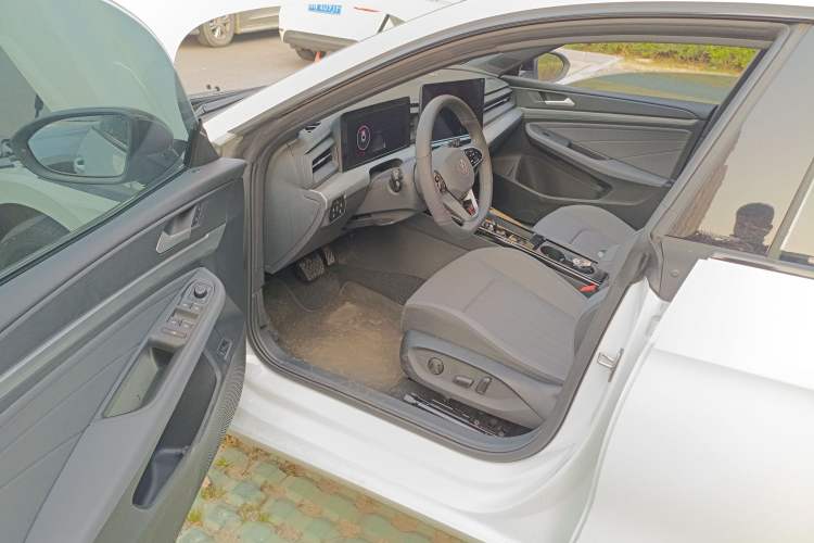 Used Volkswagen Lamando 2026 Lavida L GTS 380TSI Lingfeng Edition