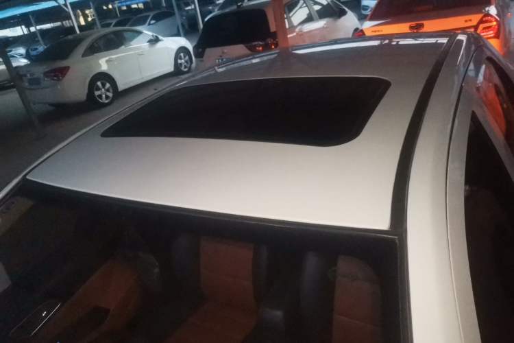 Used Geely Auto Diamond 2016 1.5L Manual Elite Edition