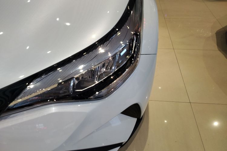 Used Toyota C-HR 2022 2.0L Leading Edition
