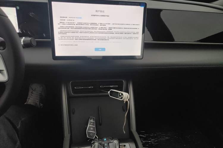 Used BYD Qin L 2025 DM-i Smart Drive 80KM Leading Model
