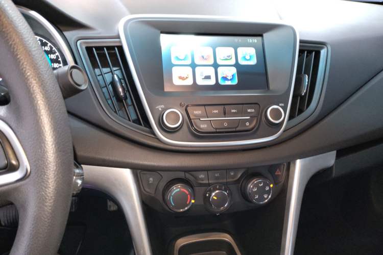 Used Chevrolet Cavalier 2018 320 Manual Xinyue Edition