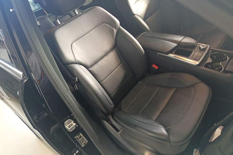 Used Mercedes-Benz M-Class 2015 ML 320 4MATIC