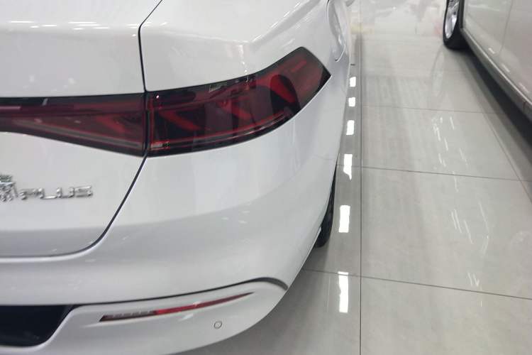 Used BYD Qin PLUS 2024 HONOR Edition DM-i 55KM Leading Model
