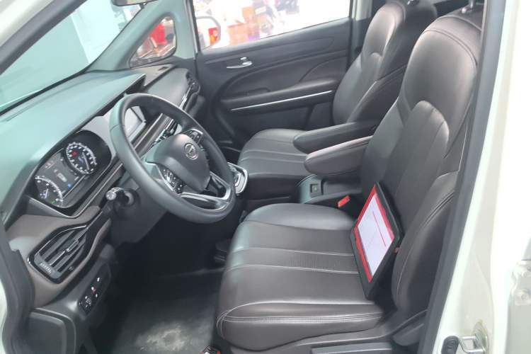 Used GAC Trumpchi M6 2019 270T DCT Luxury Edition (7-seater) China VI
