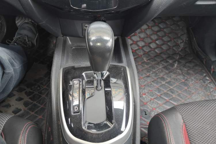 Used Nissan Qashqai 2017 2.0L CVT Smart Enjoyment Version China V Standard
