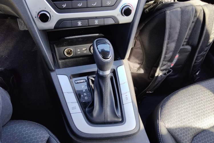 Used Hyundai Elantra 2018 1.6L Automatic 15th Anniversary Special Edition
