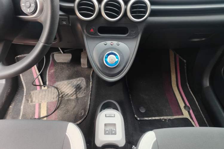 Used ORA Black Cat 2022 301km Base Version Ternary Lithium