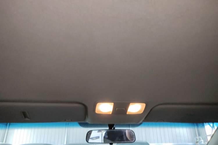 Used Kia K2 2015 Sedan 1.4L MT GLS
