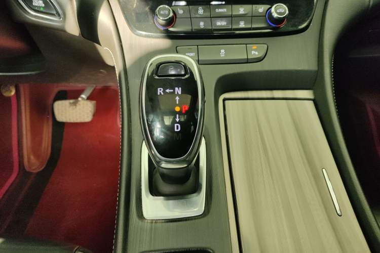 Used Buick LaCrosse 2019 28T Luxury Model
