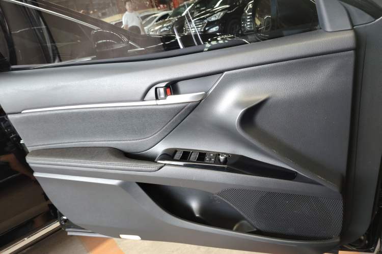 Used Toyota Camry 2023 Dual-Motor 2.5HG Luxury Edition
