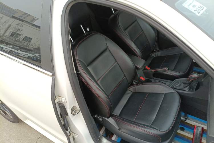 Used Volkswagen Lavida 2017 1.6L Automatic Fashion Edition