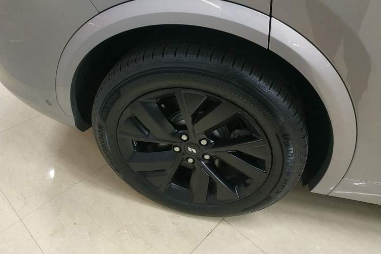 Used Li Auto L7 2023 Pro Model
