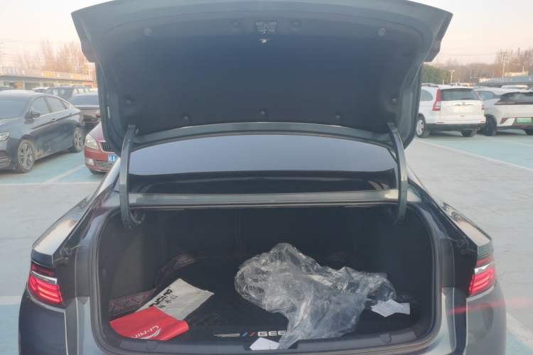 Used Geely Auto Preface 2021 Revised Version 2.0TD Luxury Edition
