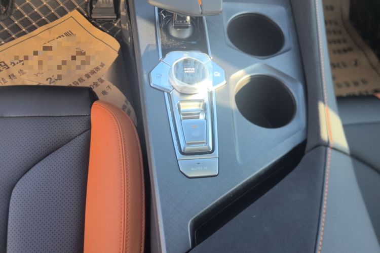 Used Changan UNI-V 2024 1.5T Prestige Sport Edition