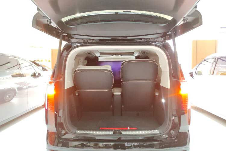 Used Zeekr 009 2024 GAC Trumpchi
