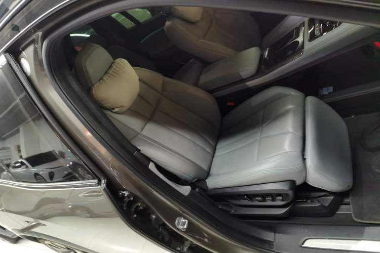 Used Nio ES8 2020 580 km Range Signature Edition Six-Seater Version
