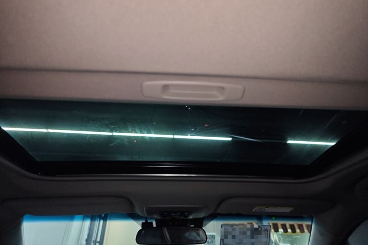 Used Toyota Camry 2023 2.0G Luxury Edition
