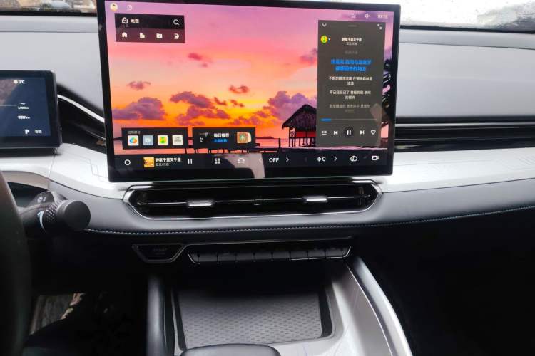 Used Geely Auto Preface 2025 Dongfang Yao 1.5TD Fuyao Edition