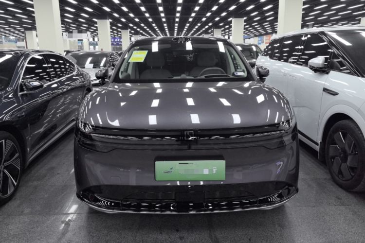 Used Zeekr 7X 2025 100 kWh Long-Range Rear-Wheel Drive with Intelligent Driving Features
