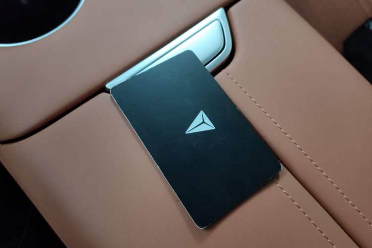 Used  S07 2024 215Max Qiankun Intelligent Driving ADS SE Range-Extended Version
