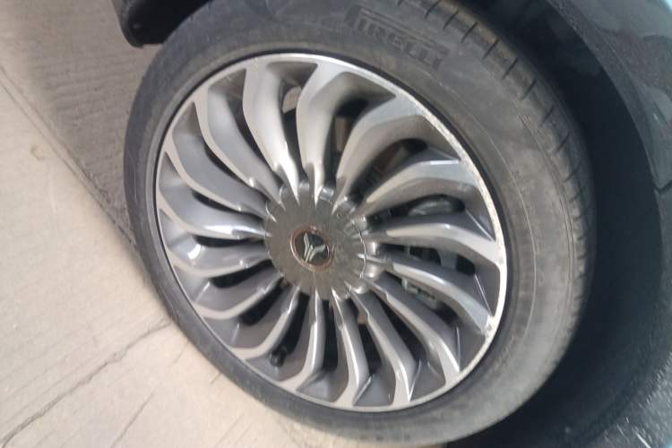 Used VOYAH FREE 2021 Four-Wheel Drive Extended-Range First Edition Commemorative Edition Exclusive Luxury Package
