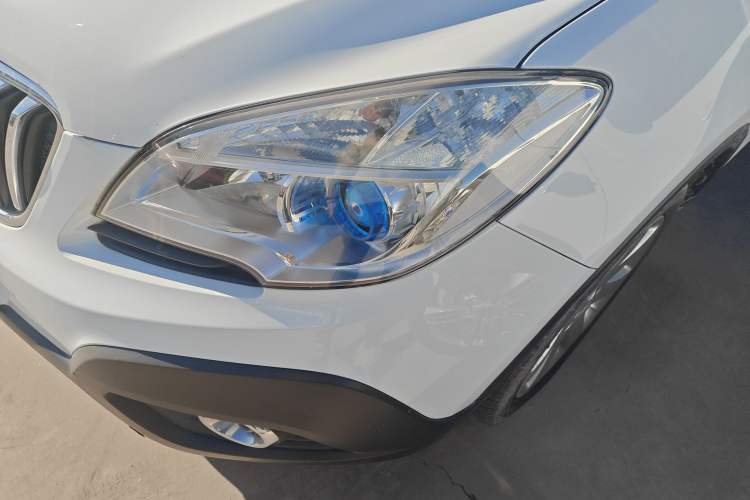 Used Buick Encore 2015 1.4T Automatic Two-Wheel Drive Urban Elite Version