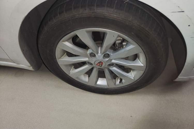 Used Roewe i6 New Energy 2017 45T Hybrid Connect & Smart Enjoyment Edition
