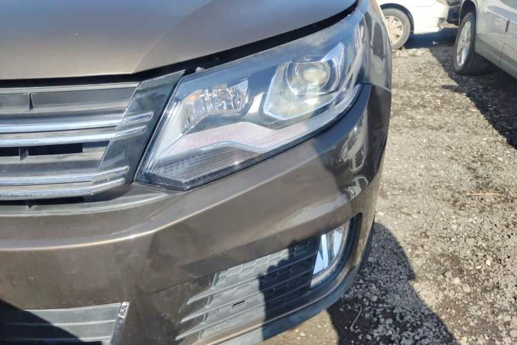 Used Volkswagen Tiguan L 2016 300TSI Automatic Two-Wheel Drive Luxury Edition