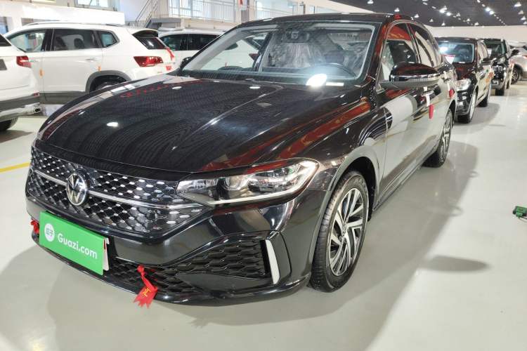 Used Volkswagen Lavida 2023 1.5L Automatic Starry Sky 5 Million Edition