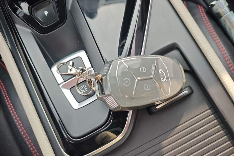 Used Lynk & Co 02 2019 High-Energy Edition 2.0T Automatic Two-Wheel Drive Zhaoban Model China VI Standard