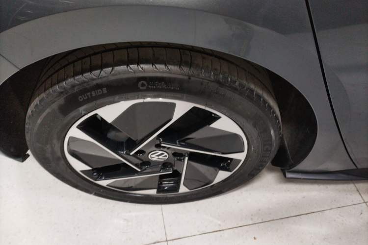 Used Volkswagen ID.3 2023 Pure Smart Edition