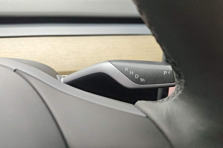 Used Tesla Model Y 2022 Rear-Wheel-Drive Version
