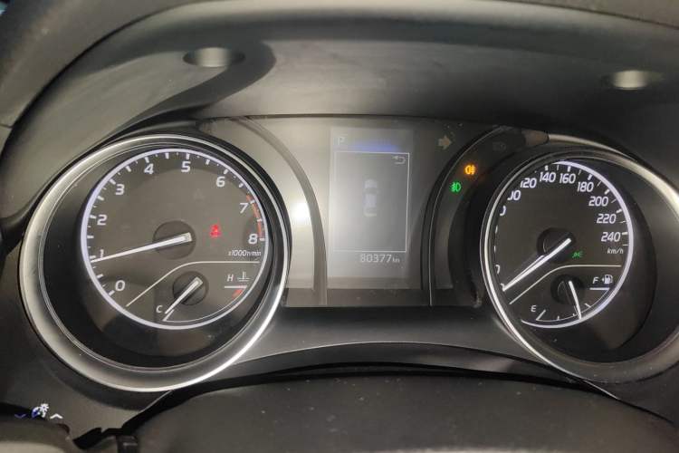 Used Toyota Camry 2022 2.0GVP Premier Edition
