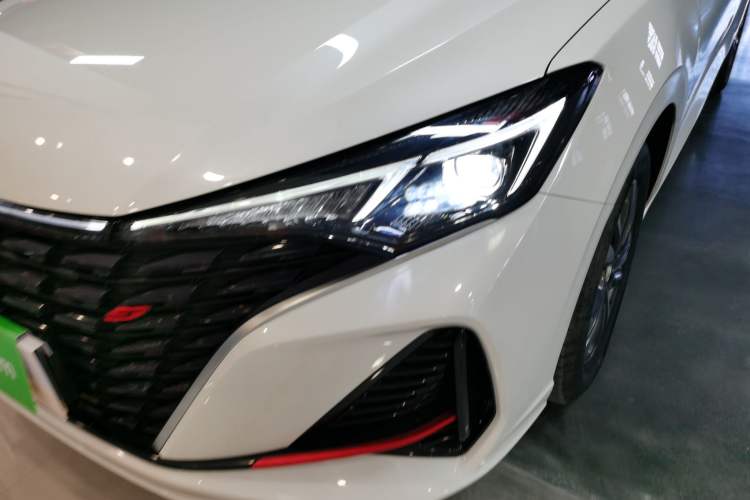 Used Changan Eado 2022 PLUS Blue Whale NE 1.4T GDI DCT Prestige Edition
