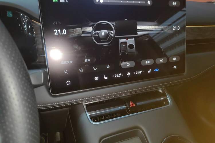 Used Hima AITO M5 2022 Extended-Range Four-Wheel Drive Ultimate Edition
