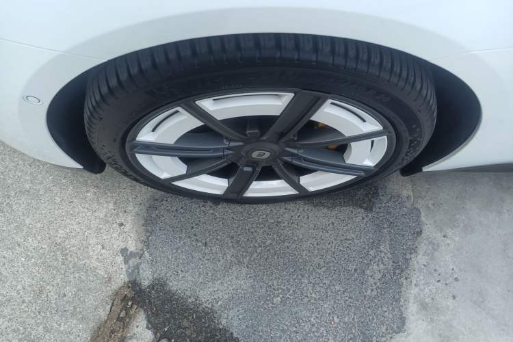 Used  SU7 2024 Four-Wheel Drive Ultra-Long Range Advanced Intelligent Driving Max Edition