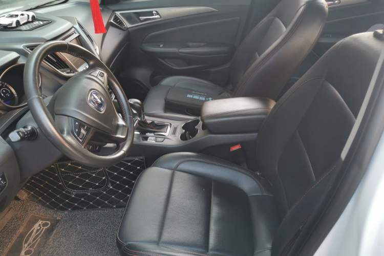 Used Changan CS75 2016 1.8T Automatic Elite Model China V Standard
