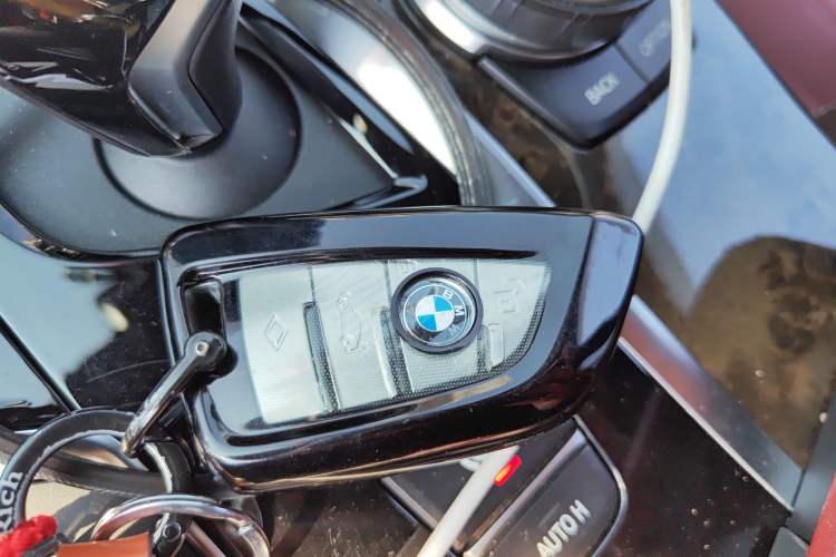 Used BMW 5 Series 2019 Facelifted 530Li Leading Edition M Sport Package