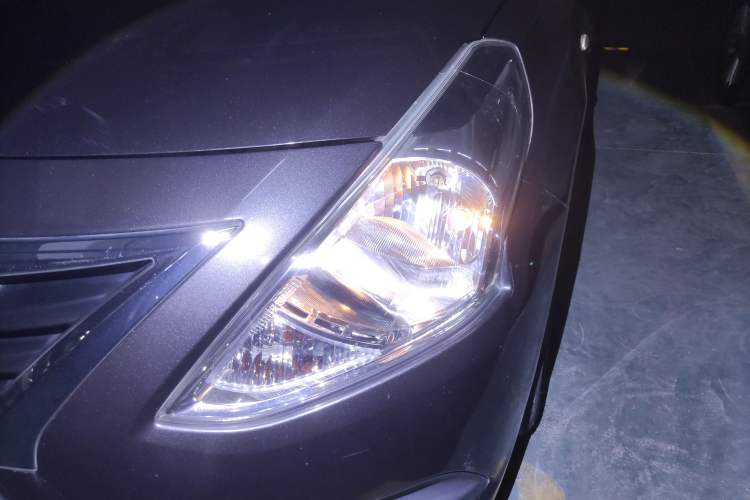 Used Nissan Sunny 2014 1.5XE Manual Comfort Edition
