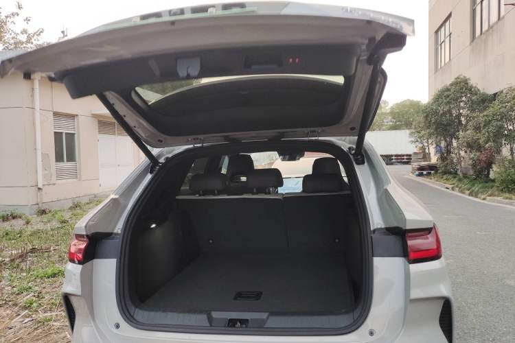 Used BYD Song PLUS New Energy 2025 EV Intelligent Driving Version 520km Premium Model
