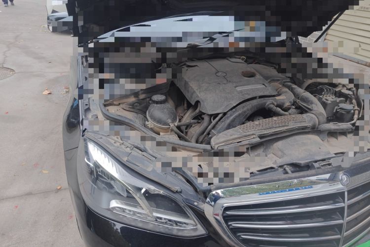 Used Mercedes-Benz E-Class 2015 Facelift E 200 L
