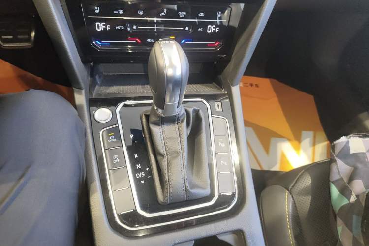 Used Volkswagen FAW-Volkswagen CC 2024 380TSI Striking Edition
