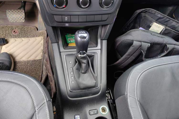 Used Skoda Yeti 2017 TSI280 DSG Car Enjoy Brothers Edition
