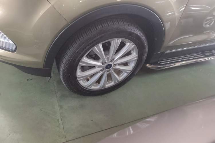 Used Ford Kuga 2017 EcoBoost 180 Four-Wheel Drive Luxury Wing Model
