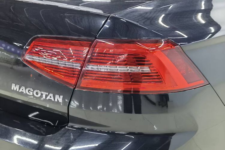 Used Volkswagen Magotan 2019 330TSI DSG Leading Edition China V Standard
