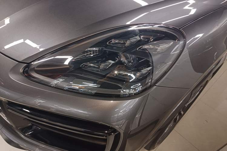 Used Porsche Cayenne 2018 Cayenne Turbo 4.0T
